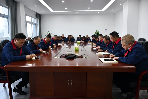 四川飛球新年會(huì)議，確定從“本土老牌”到“現(xiàn)代強(qiáng)企”的跨越發(fā)展戰(zhàn)略