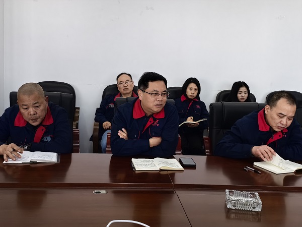 四川飛球新年會(huì)議，確定從“本土老牌”到“現(xiàn)代強(qiáng)企”的跨越發(fā)展戰(zhàn)略